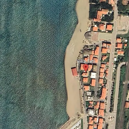 Teti Apartment *